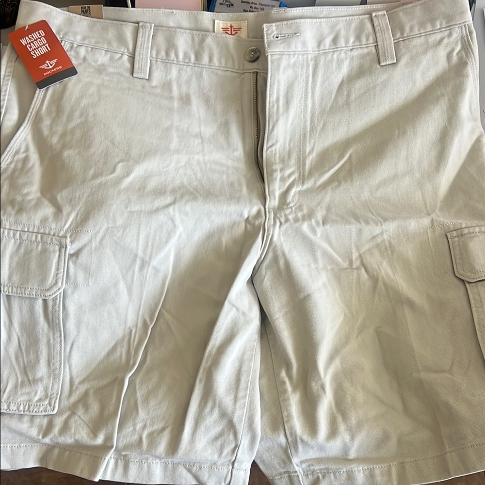 Dockers Cream Cargo Shorts Lightweight Summer Essential